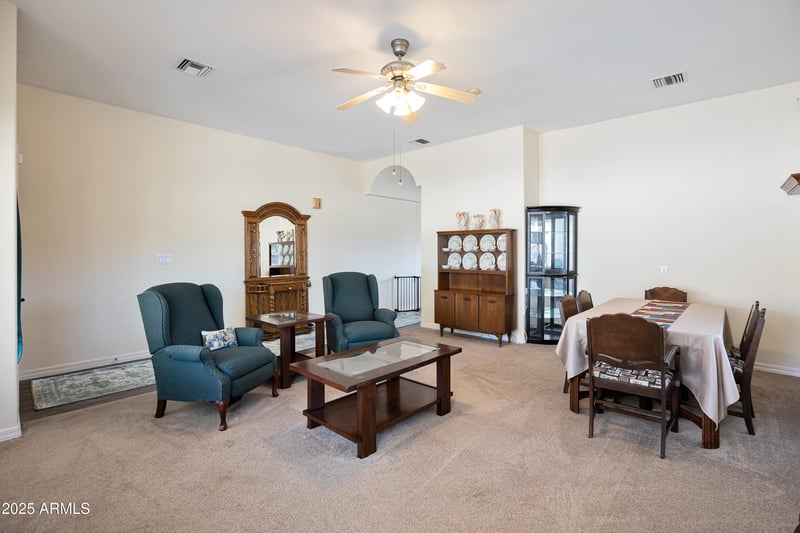 44421 12th St, New River, AZ 85087
