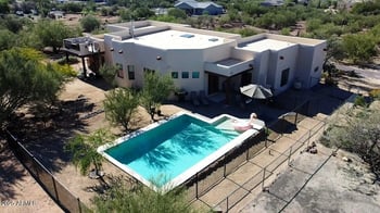 44421 18th St, New River, AZ 85087