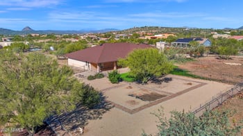 44426 20th St, New River, AZ 85087