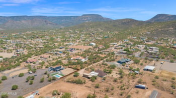 44426 N 20th St N, New River, AZ 85087