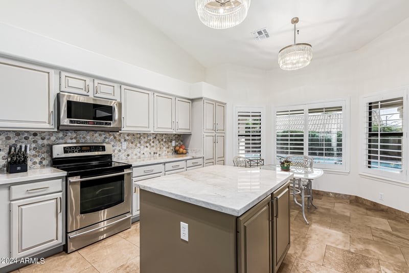 4443 Barwick Dr, Cave Creek, AZ 85331