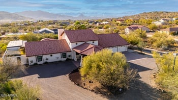 44434 20th St, New River, AZ 85087