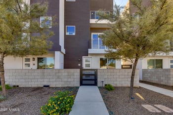 4444 25th St #11, Phoenix, AZ 85016