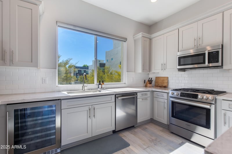 4444 25th St #11, Phoenix, AZ 85016