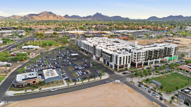 4444 E Paradise Village Pw N #135, Phoenix, AZ 85032