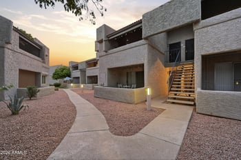 4444 E Paradise Village Pw N #135, Phoenix, AZ 85032