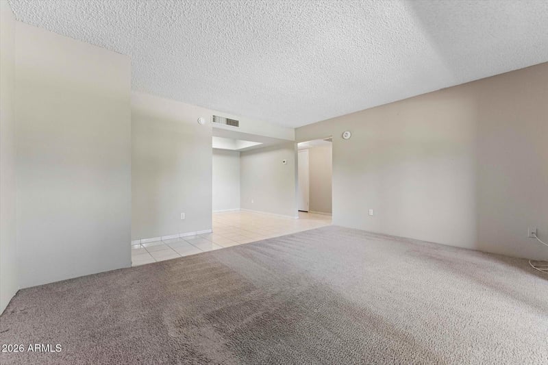 4444 E Paradise Village Pw N #231, Phoenix, AZ 85032