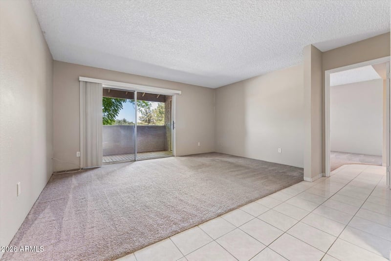 4444 E Paradise Village Pw N #231, Phoenix, AZ 85032