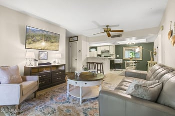 4444 Paradise Village Pw #204, Phoenix, AZ 85032