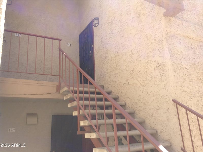 4444 Paradise Village Pw #241, Phoenix, AZ 85032