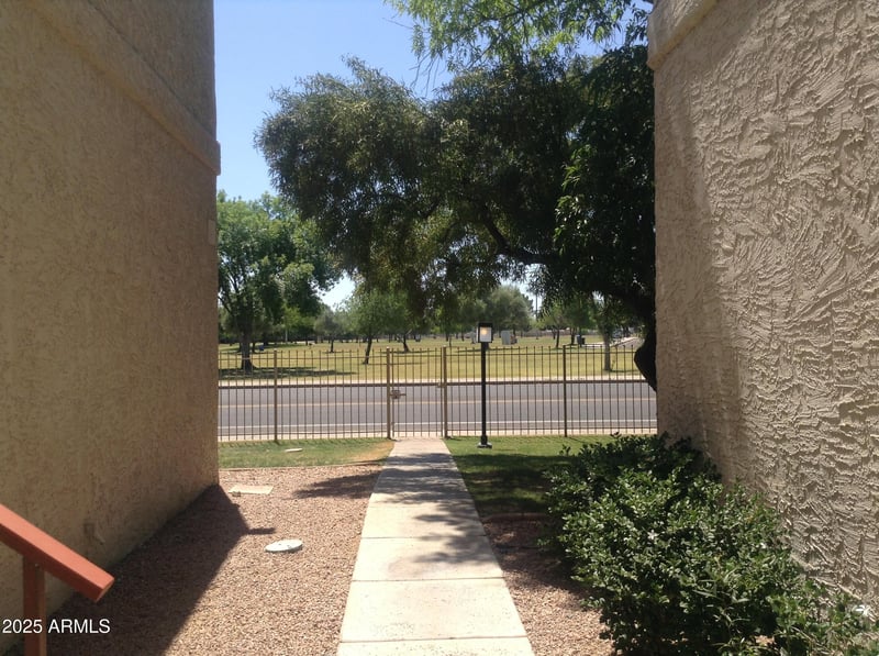 4444 Paradise Village Pw #241, Phoenix, AZ 85032