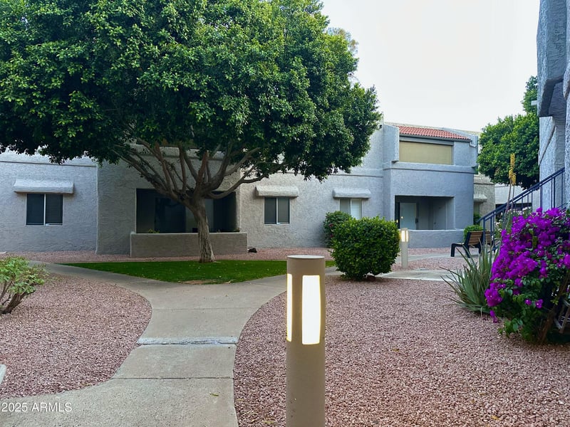4444 Paradise Village Pw #252, Phoenix, AZ 85032