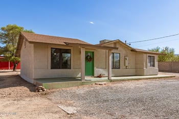 44446 14th St, New River, AZ 85087