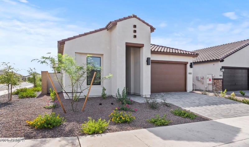4445 203rd Dr, Buckeye, AZ 85396