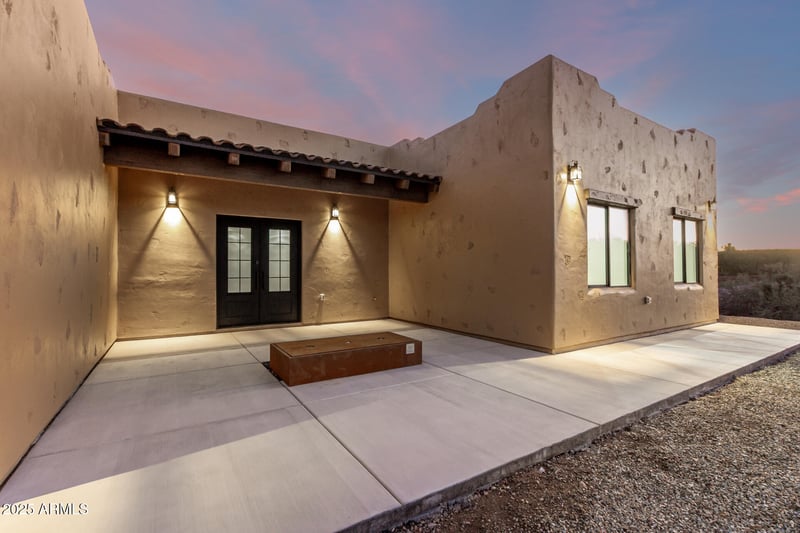 4445 Black Mountain Rd, Wickenburg, AZ 85390