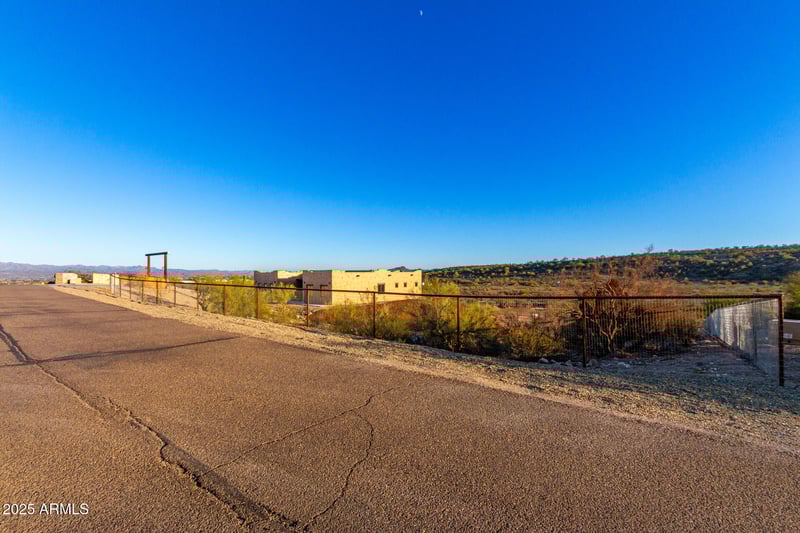 4445 Black Mountain Rd, Wickenburg, AZ 85390