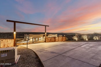 4445 Black Mountain Rd, Wickenburg, AZ 85390