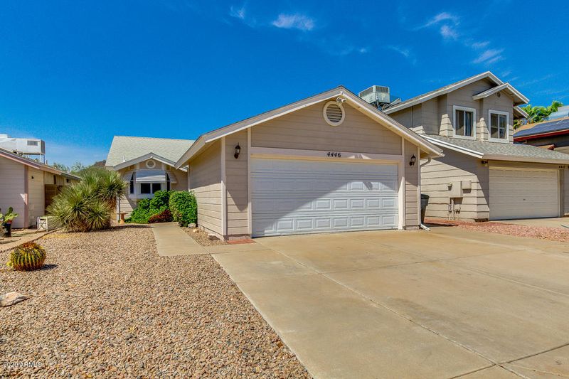 4446 W Tonto Rd, Glendale, AZ 85308