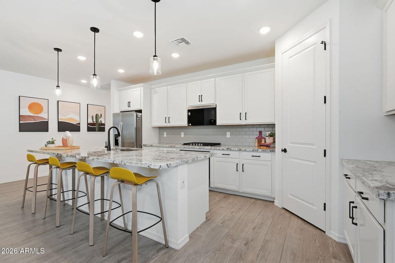 4447 Mountain Laural Dr, San Tan Valley, AZ 85144