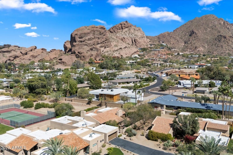 4448 Camelback Rd #16, Phoenix, AZ 85018