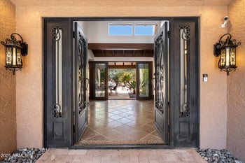 4448 Camelback Rd #16, Phoenix, AZ 85018