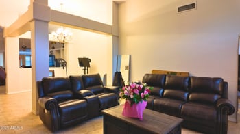 4448 Redwood Ln, Phoenix, AZ 85048
