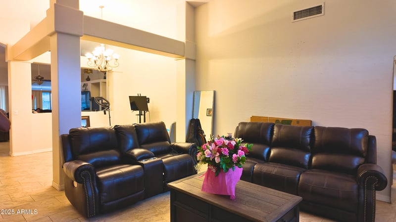 4448 Redwood Ln, Phoenix, AZ 85048