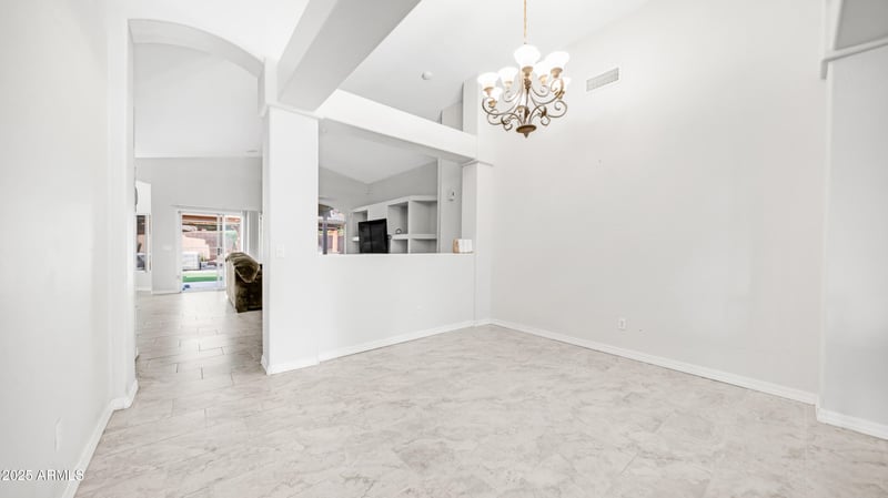 4448 Redwood Ln, Phoenix, AZ 85048