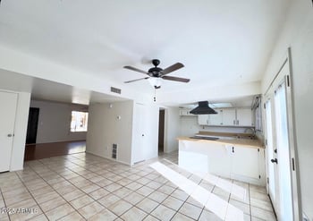 4448 Solano Dr, Glendale, AZ 85301