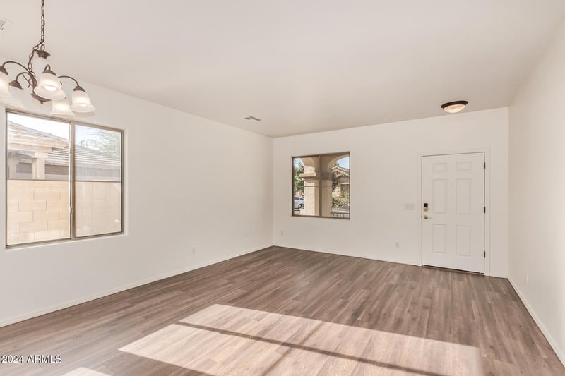 4449 Dublin St, Gilbert, AZ 85295