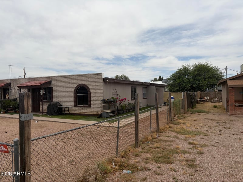 445 Hondo Ave, Apache Junction, AZ 85119