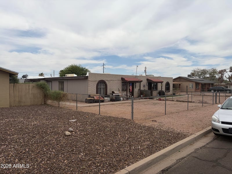 445 Hondo Ave, Apache Junction, AZ 85119