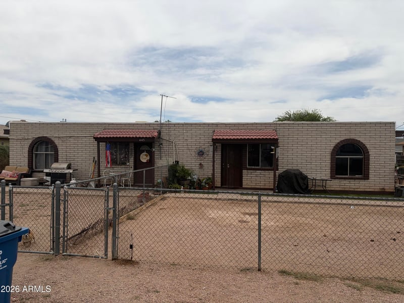 445 Hondo Ave, Apache Junction, AZ 85119