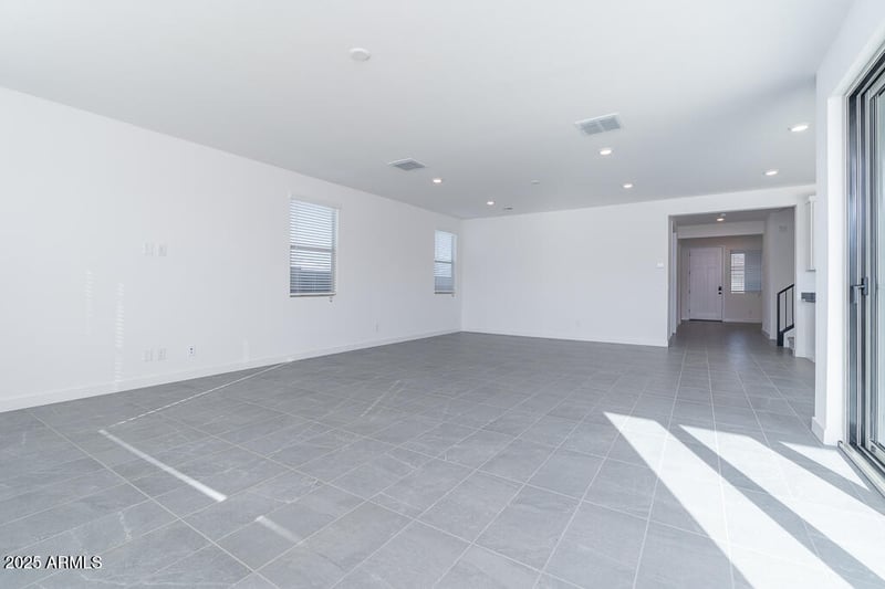 445 La Estela Ln, San Tan Valley, AZ 85140