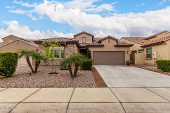 445 Red Mesa Trl, San Tan Valley, AZ 85143