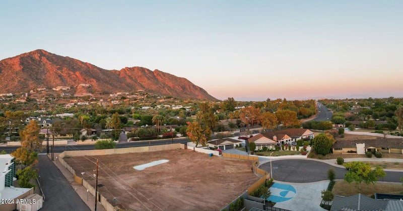 4450 53rd St #5, Phoenix, AZ 85018