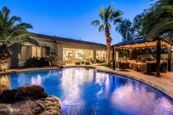 4450 Carriage Ct, Gilbert, AZ 85297