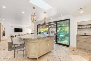4450 Camelback Rd #1, Phoenix, AZ 85018