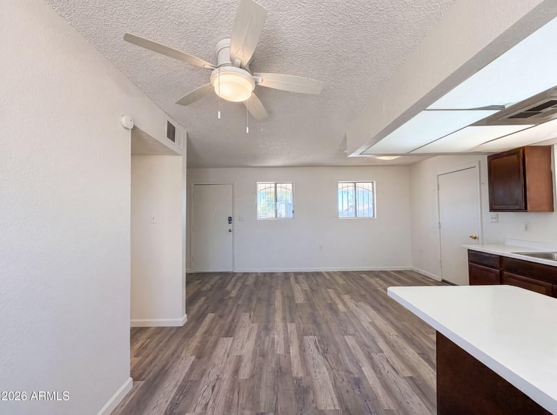 4451 S 20th St, Phoenix, AZ 85040