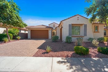 44517 N 41st Ln, New River, AZ 85087