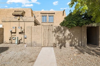 4453 E Pueblo Ave, Phoenix, AZ 85040