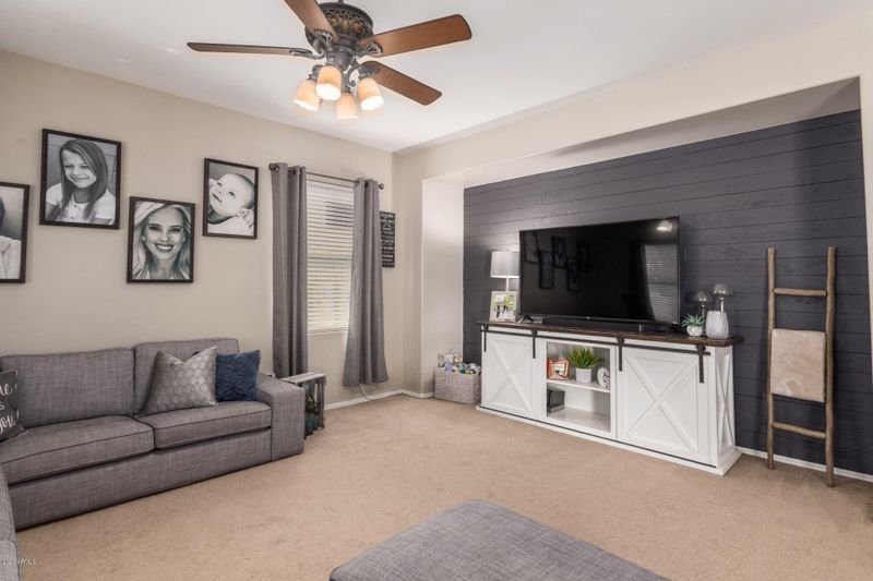 4455 E Megan St, Gilbert, AZ 85295