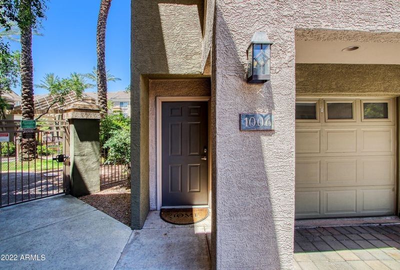 4455 E Paradise Village Pw S #1006, Phoenix, AZ 85032