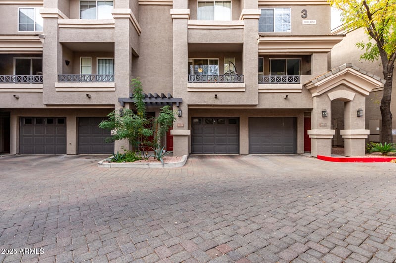 4455 Paradise Village Pw #1031, Phoenix, AZ 85032