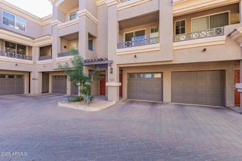 4455 Paradise Village Pw #1031, Phoenix, AZ 85032