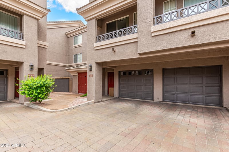 4455 Paradise Village Pw #1057, Phoenix, AZ 85032