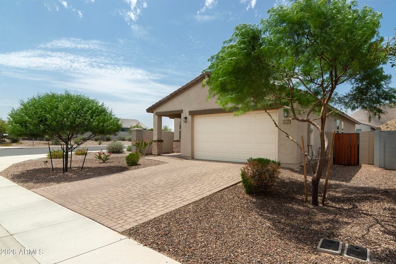 4457 W Hunter Trl, San Tan Valley, AZ 85144