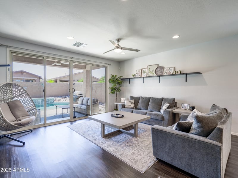 4459 W Federal Way, San Tan Valley, AZ 85144