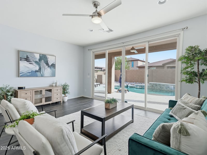 4459 W Federal Way, San Tan Valley, AZ 85144
