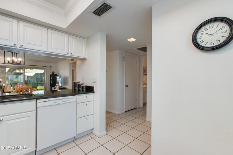 446 77th St, Mesa, AZ 85208